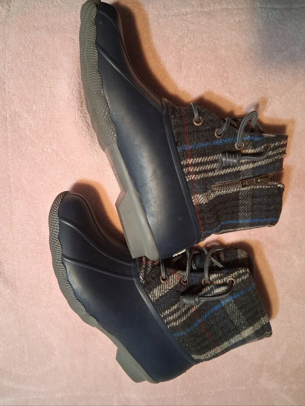 Sperry Top Sider Navy Blue Plaid Wool Duck Boots Waterproof Size 7M Rain Winter